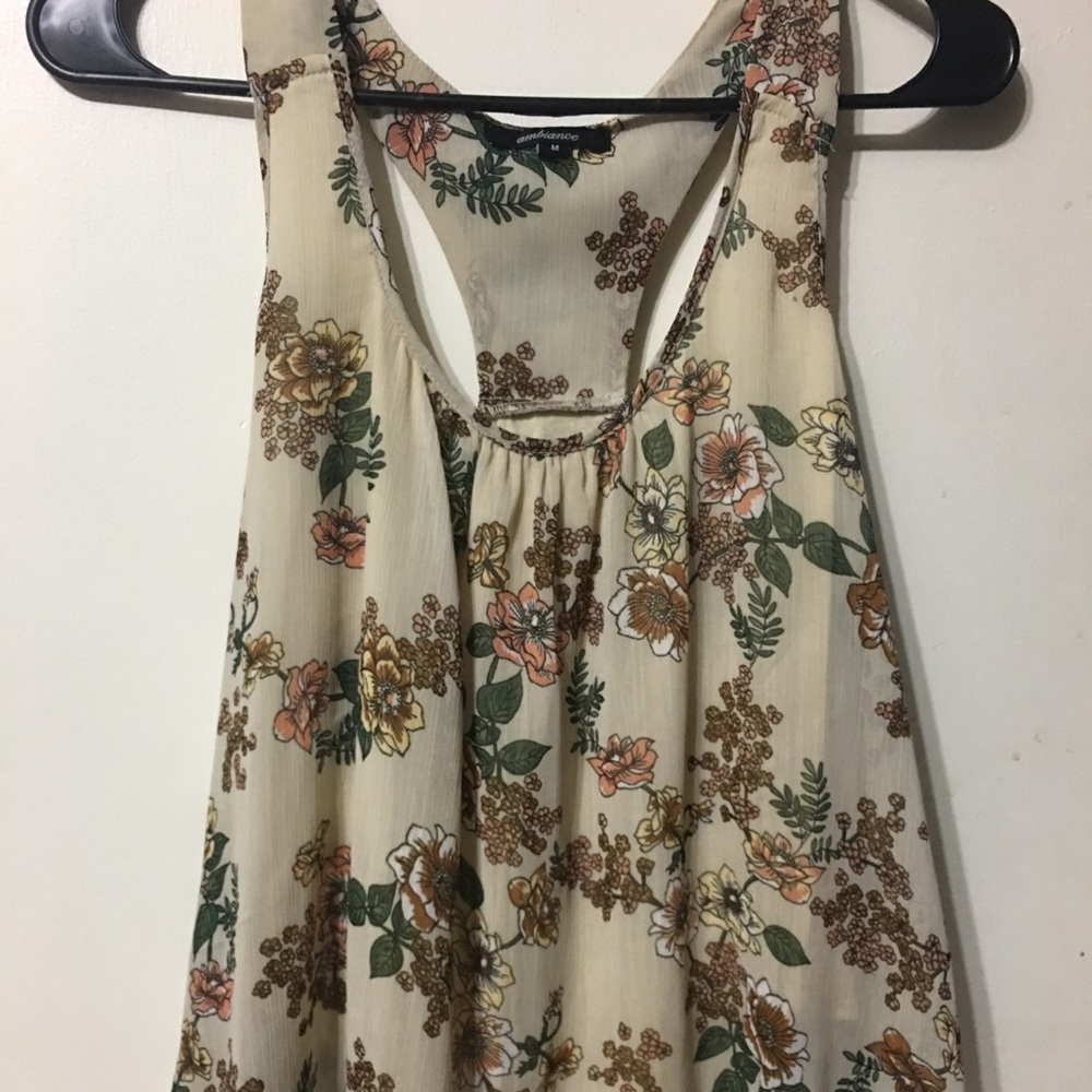 Tan Floral Tank Top Blouse/Ambiance/Size Medium